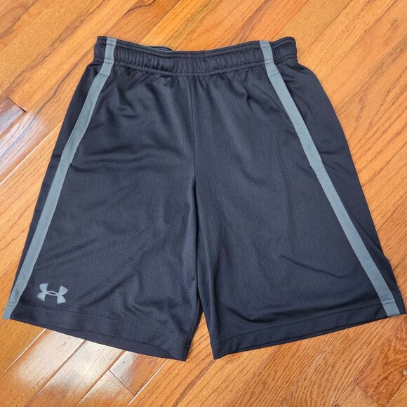 Under Armour Other - Under Armour athletic shorts M